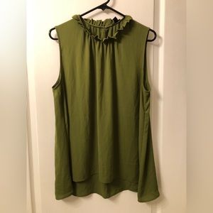 An Taylor Ruched High Neck Green Shell Top